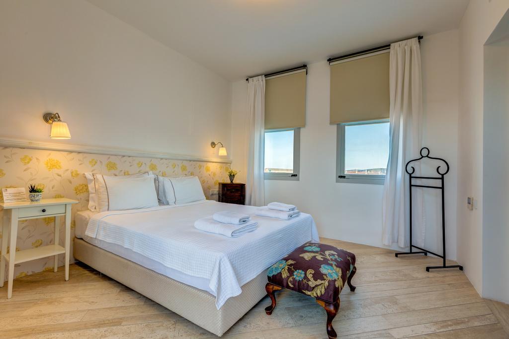 Ev Bharat Butique Hotel, Alacati Exterior photo